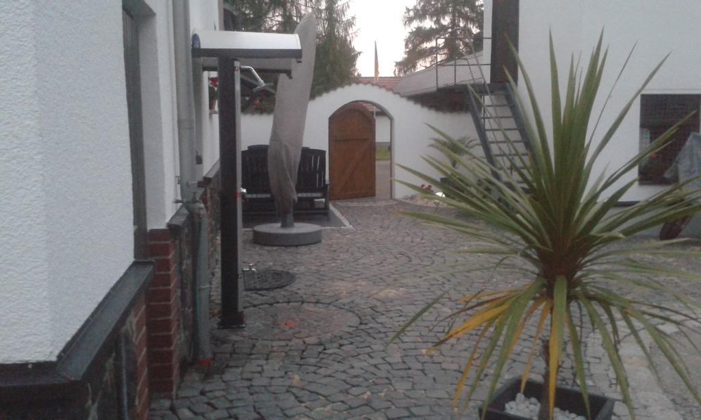 Ferienwohnung - Chayenne Apartment Mit 2 Schlafzimmern Klinga المظهر الخارجي الصورة